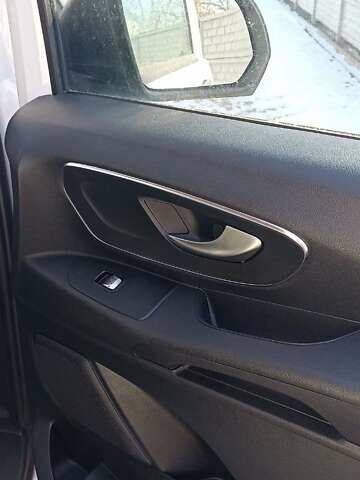 Белый Мерседес Вито, объемом двигателя 2.14 л и пробегом 190 тыс. км за 14500 $, фото 17 на Automoto.ua