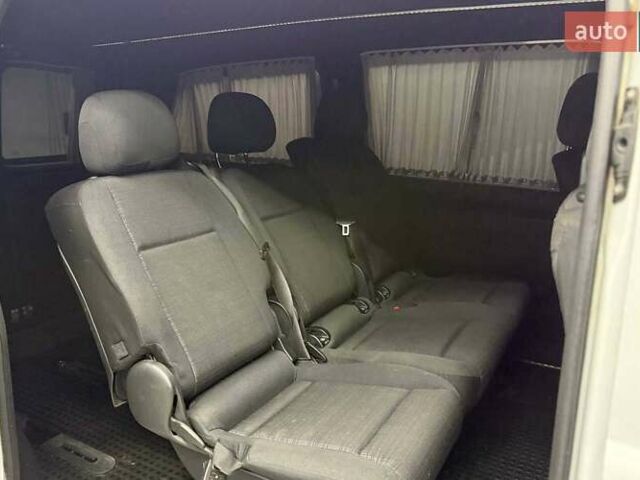 Білий Мерседес Віто, об'ємом двигуна 2.14 л та пробігом 220 тис. км за 25900 $, фото 19 на Automoto.ua