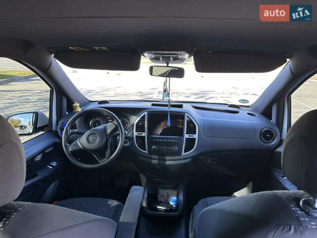 Мерседес Вито 2017 в Коломые на Automoto.ua Белый Мерседес Вито, объемом двигателя 2.14 л и пробегом 185 тыс. км за 29900 $, фото 27 на Automoto.ua