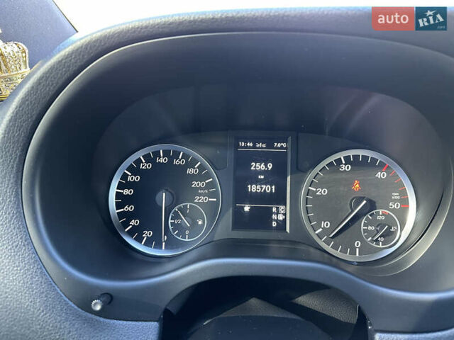 Мерседес Вито 2017 в Коломые на Automoto.ua Белый Мерседес Вито, объемом двигателя 2.14 л и пробегом 185 тыс. км за 29900 $, фото 25 на Automoto.ua