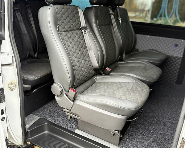 Белый Мерседес Вито, объемом двигателя 1.6 л и пробегом 77 тыс. км за 23800 $, фото 20 на Automoto.ua