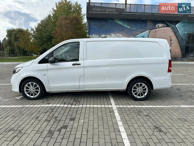 Білий Мерседес Віто, об'ємом двигуна 2.14 л та пробігом 280 тис. км за 19000 $, фото 34 на Automoto.ua