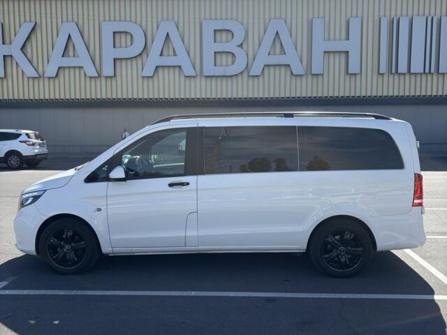 Белый Мерседес Вито, объемом двигателя 2.1 л и пробегом 292 тыс. км за 28100 $, фото 3 на Automoto.ua