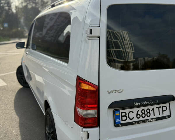 Білий Мерседес Віто, об'ємом двигуна 2.14 л та пробігом 295 тис. км за 17450 $, фото 8 на Automoto.ua