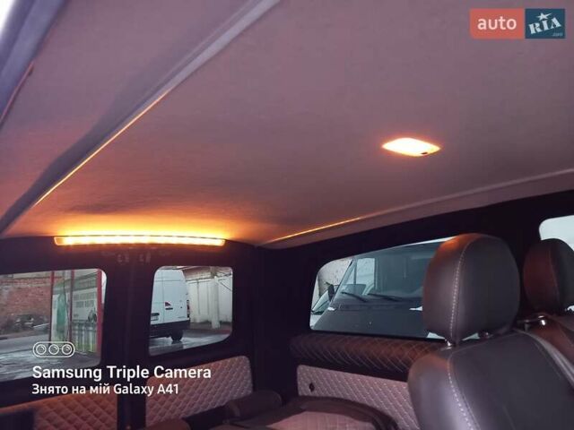 Белый Мерседес Вито, объемом двигателя 2.2 л и пробегом 370 тыс. км за 28000 $, фото 33 на Automoto.ua