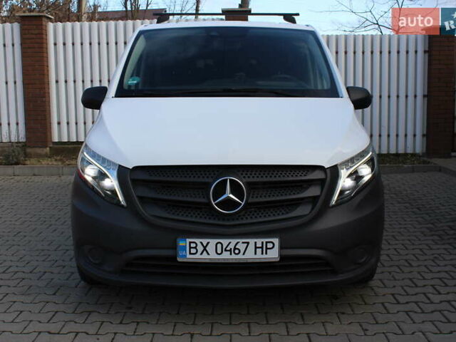Білий Мерседес Віто, об'ємом двигуна 2.2 л та пробігом 161 тис. км за 25900 $, фото 4 на Automoto.ua