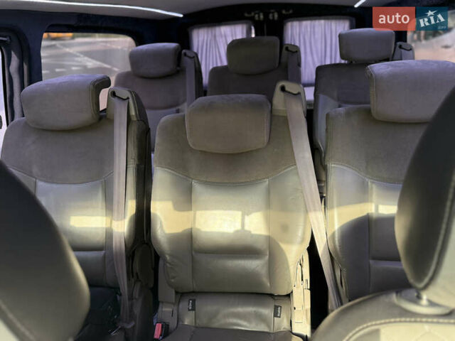 Білий Мерседес Віто, об'ємом двигуна 2.14 л та пробігом 295 тис. км за 17450 $, фото 10 на Automoto.ua