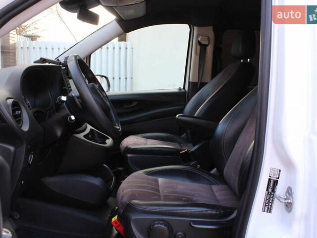 Білий Мерседес Віто, об'ємом двигуна 2.2 л та пробігом 161 тис. км за 25900 $, фото 28 на Automoto.ua