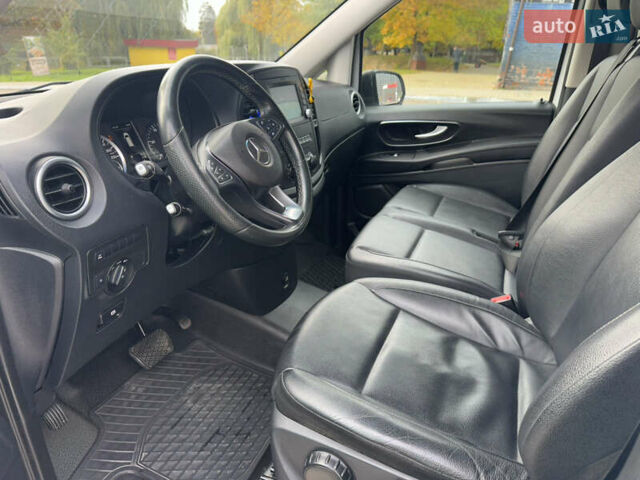 Білий Мерседес Віто, об'ємом двигуна 2.14 л та пробігом 280 тис. км за 19000 $, фото 22 на Automoto.ua