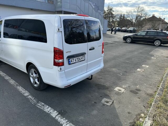 Белый Мерседес Вито, объемом двигателя 2.1 л и пробегом 295 тыс. км за 25000 $, фото 6 на Automoto.ua