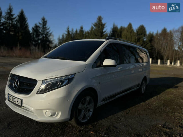 Белый Мерседес Вито, объемом двигателя 2.14 л и пробегом 225 тыс. км за 26000 $, фото 6 на Automoto.ua