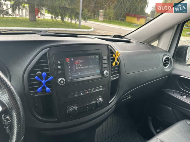 Білий Мерседес Віто, об'ємом двигуна 2.14 л та пробігом 280 тис. км за 19000 $, фото 24 на Automoto.ua