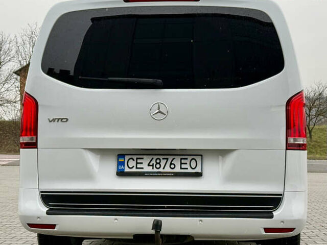 Белый Мерседес Вито, объемом двигателя 2.14 л и пробегом 241 тыс. км за 35500 $, фото 7 на Automoto.ua