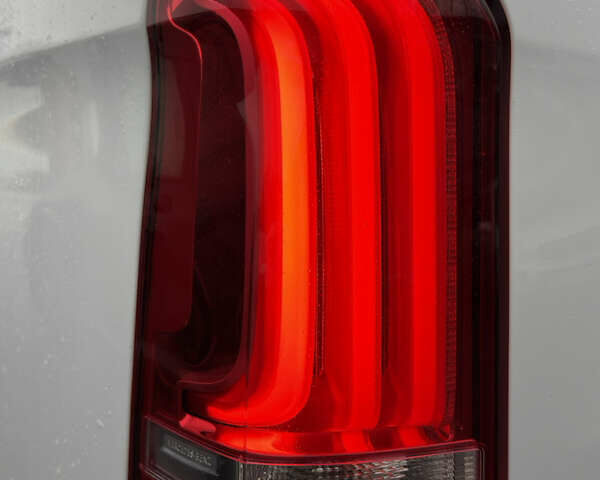 Белый Мерседес Вито, объемом двигателя 2.14 л и пробегом 241 тыс. км за 35500 $, фото 41 на Automoto.ua