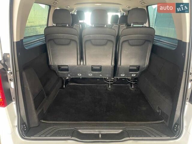 Белый Мерседес Вито, объемом двигателя 2.14 л и пробегом 182 тыс. км за 26500 $, фото 19 на Automoto.ua