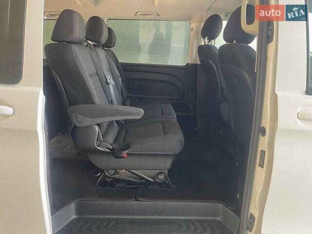 Белый Мерседес Вито, объемом двигателя 2.14 л и пробегом 182 тыс. км за 26500 $, фото 21 на Automoto.ua