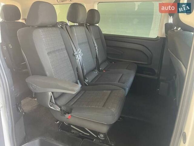 Белый Мерседес Вито, объемом двигателя 2.14 л и пробегом 182 тыс. км за 26500 $, фото 22 на Automoto.ua