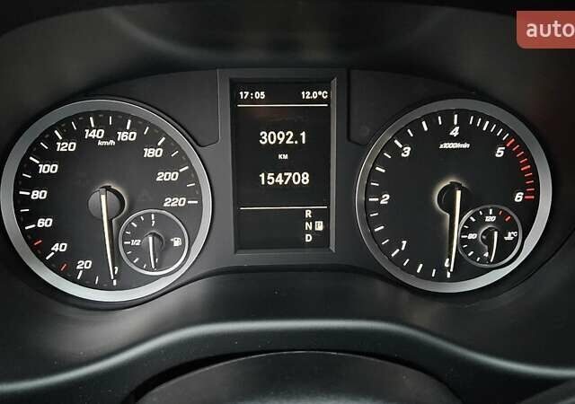 Білий Мерседес Віто, об'ємом двигуна 2 л та пробігом 154 тис. км за 22999 $, фото 32 на Automoto.ua