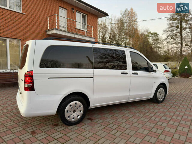 Белый Мерседес Вито, объемом двигателя 2.2 л и пробегом 177 тыс. км за 27200 $, фото 21 на Automoto.ua