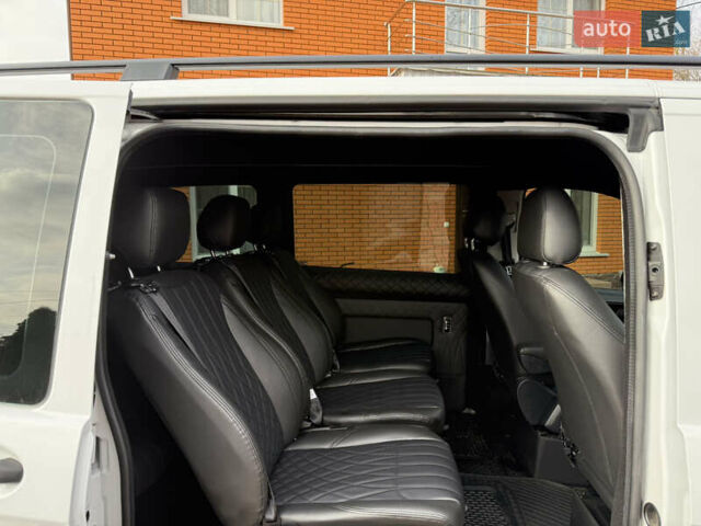 Білий Мерседес Віто, об'ємом двигуна 2.2 л та пробігом 178 тис. км за 27200 $, фото 58 на Automoto.ua