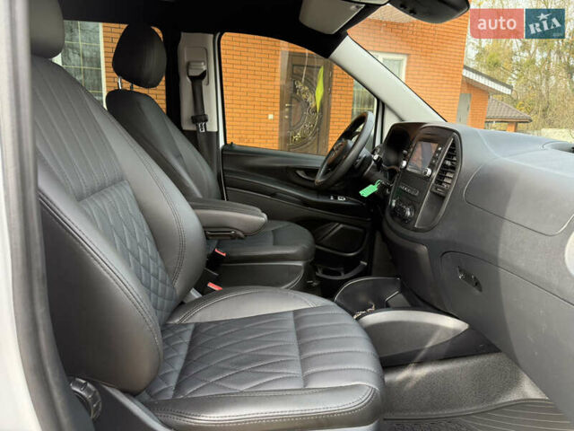 Білий Мерседес Віто, об'ємом двигуна 2.2 л та пробігом 178 тис. км за 27200 $, фото 54 на Automoto.ua