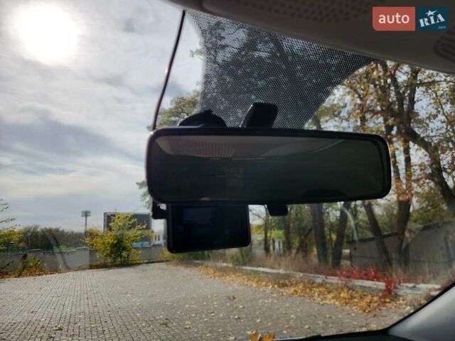 Белый Мерседес Вито, объемом двигателя 1.8 л и пробегом 57 тыс. км за 32000 $, фото 12 на Automoto.ua