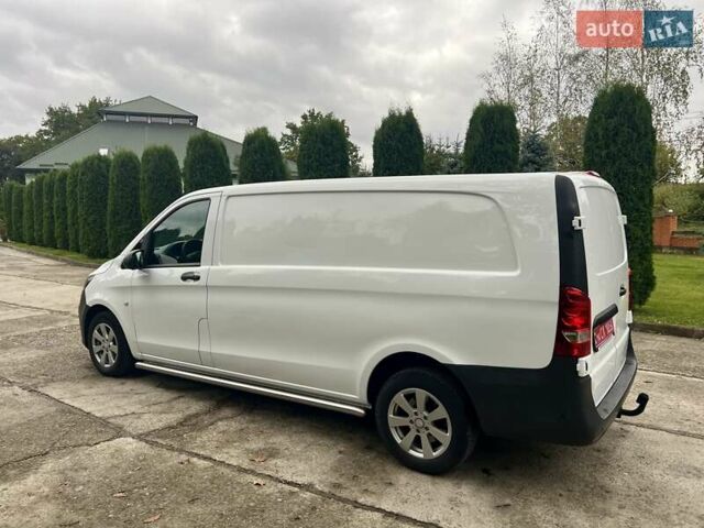 Белый Мерседес Вито, объемом двигателя 1.8 л и пробегом 199 тыс. км за 17500 $, фото 42 на Automoto.ua