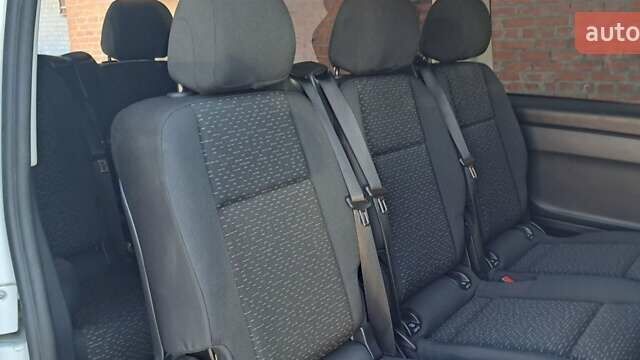 Білий Мерседес Віто, об'ємом двигуна 2 л та пробігом 217 тис. км за 32500 $, фото 81 на Automoto.ua