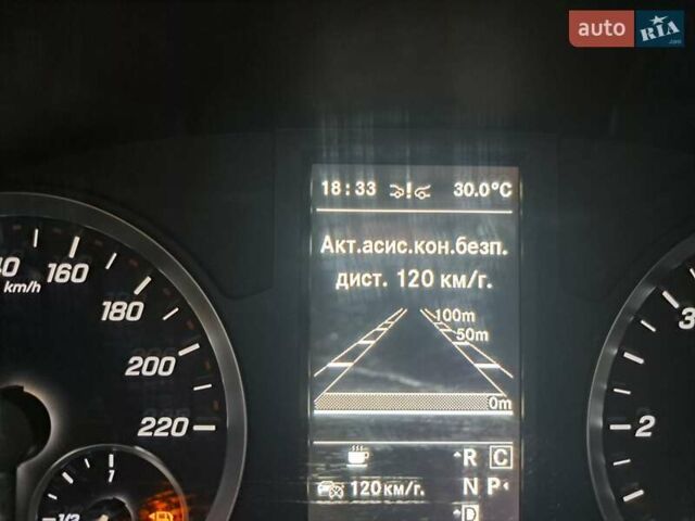 Белый Мерседес Вито, объемом двигателя 2 л и пробегом 225 тыс. км за 26999 $, фото 75 на Automoto.ua