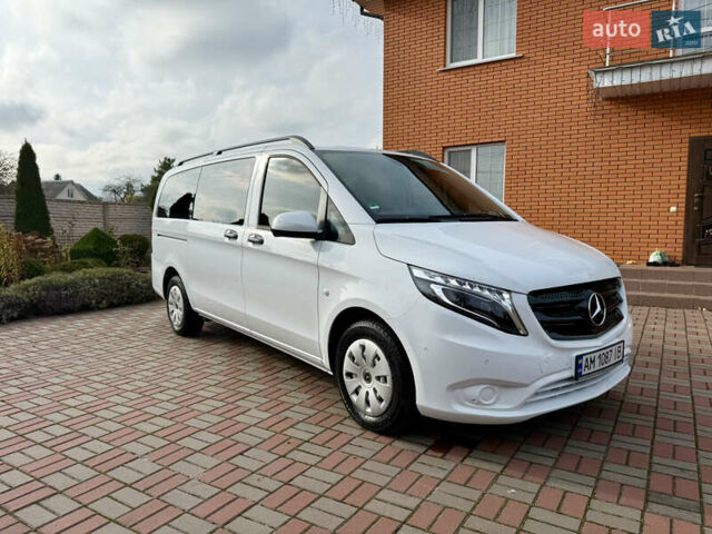 Білий Мерседес Віто, об'ємом двигуна 2.2 л та пробігом 178 тис. км за 27200 $, фото 3 на Automoto.ua