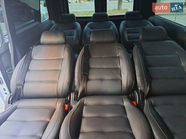Белый Мерседес Вито, объемом двигателя 2 л и пробегом 225 тыс. км за 26999 $, фото 88 на Automoto.ua