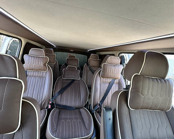 Белый Мерседес Вито, объемом двигателя 2 л и пробегом 160 тыс. км за 36200 $, фото 14 на Automoto.ua