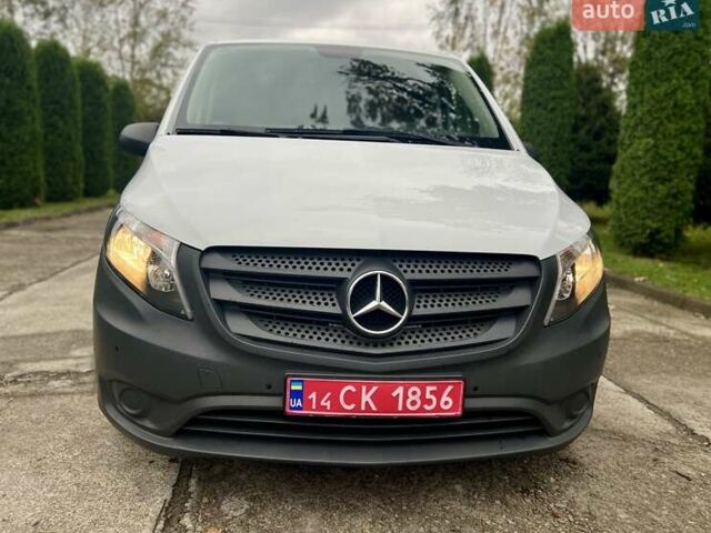 Белый Мерседес Вито, объемом двигателя 1.8 л и пробегом 199 тыс. км за 17500 $, фото 48 на Automoto.ua