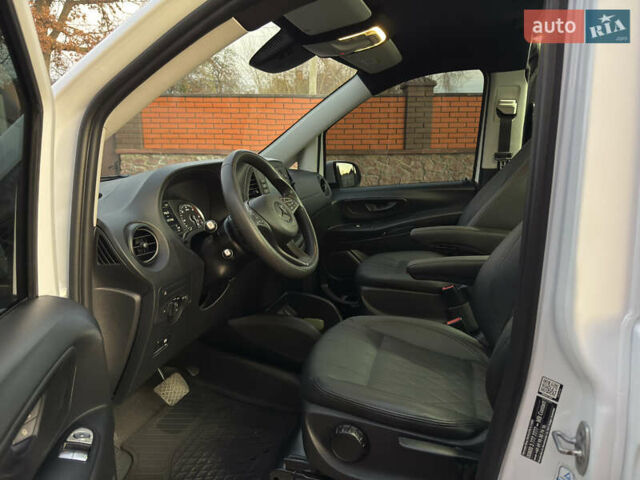 Білий Мерседес Віто, об'ємом двигуна 2.2 л та пробігом 178 тис. км за 27200 $, фото 43 на Automoto.ua