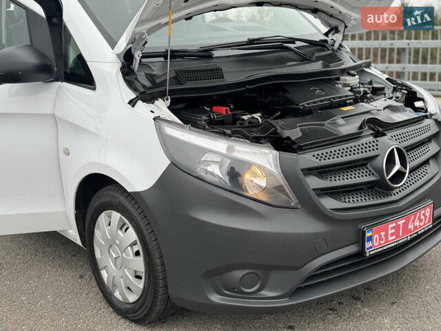 Белый Мерседес Вито, объемом двигателя 1.8 л и пробегом 223 тыс. км за 20900 $, фото 41 на Automoto.ua