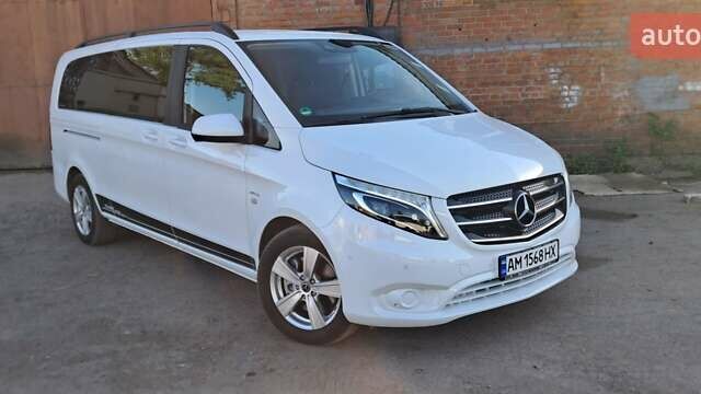 Білий Мерседес Віто, об'ємом двигуна 2 л та пробігом 217 тис. км за 32500 $, фото 4 на Automoto.ua