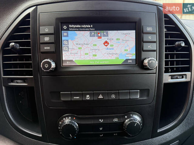 Білий Мерседес Віто, об'ємом двигуна 2.2 л та пробігом 178 тис. км за 27200 $, фото 39 на Automoto.ua