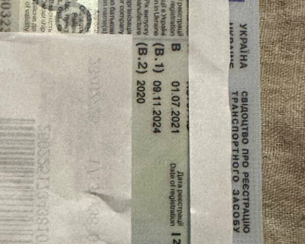 Белый Мерседес Вито, объемом двигателя 2 л и пробегом 160 тыс. км за 36200 $, фото 27 на Automoto.ua