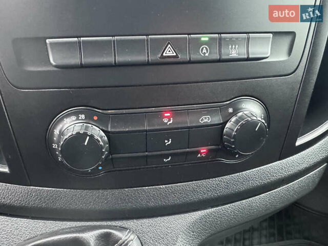 Белый Мерседес Вито, объемом двигателя 1.8 л и пробегом 223 тыс. км за 20900 $, фото 27 на Automoto.ua