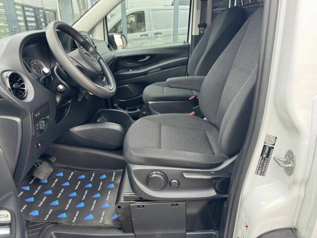 Белый Мерседес Вито, объемом двигателя 2 л и пробегом 186 тыс. км за 25500 $, фото 20 на Automoto.ua