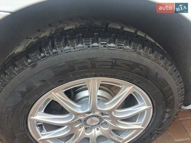 Белый Мерседес Вито, объемом двигателя 1.95 л и пробегом 260 тыс. км за 25999 $, фото 66 на Automoto.ua