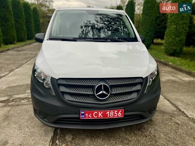 Белый Мерседес Вито, объемом двигателя 1.8 л и пробегом 199 тыс. км за 17500 $, фото 66 на Automoto.ua