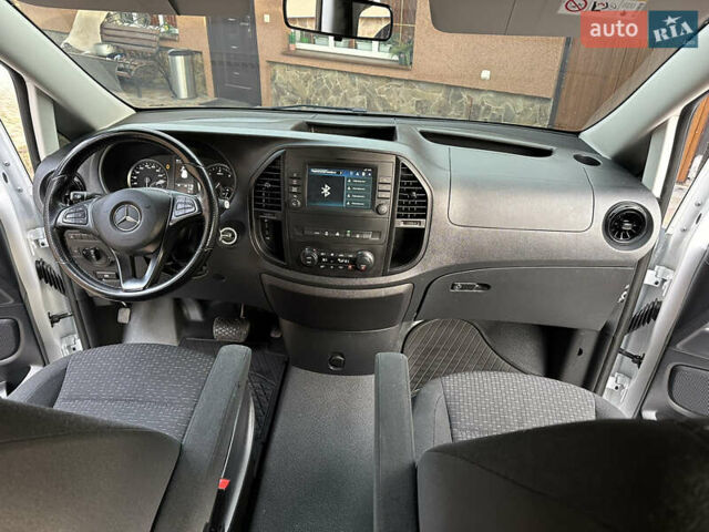 Белый Мерседес Вито, объемом двигателя 1.95 л и пробегом 257 тыс. км за 28800 $, фото 32 на Automoto.ua