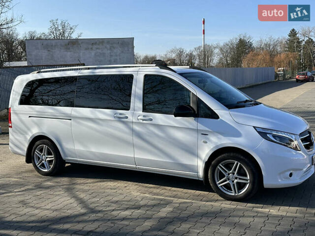 Белый Мерседес Вито, объемом двигателя 2 л и пробегом 160 тыс. км за 36200 $, фото 1 на Automoto.ua