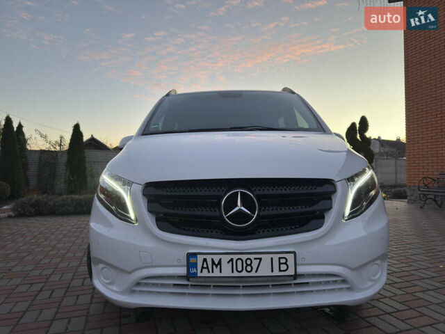 Білий Мерседес Віто, об'ємом двигуна 2.2 л та пробігом 178 тис. км за 27200 $, фото 11 на Automoto.ua