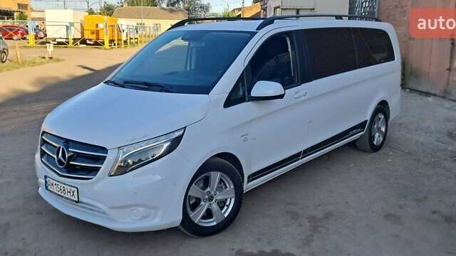 Білий Мерседес Віто, об'ємом двигуна 2 л та пробігом 217 тис. км за 32500 $, фото 7 на Automoto.ua