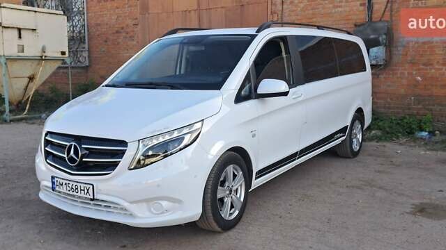 Белый Мерседес Вито, объемом двигателя 2 л и пробегом 220 тыс. км за 33500 $, фото 12 на Automoto.ua