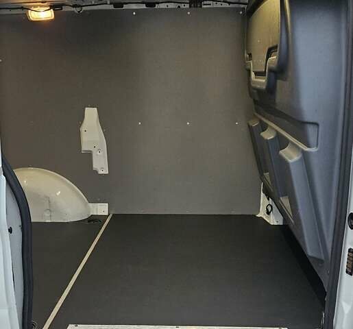 Білий Мерседес Віто, об'ємом двигуна 2 л та пробігом 154 тис. км за 22999 $, фото 40 на Automoto.ua