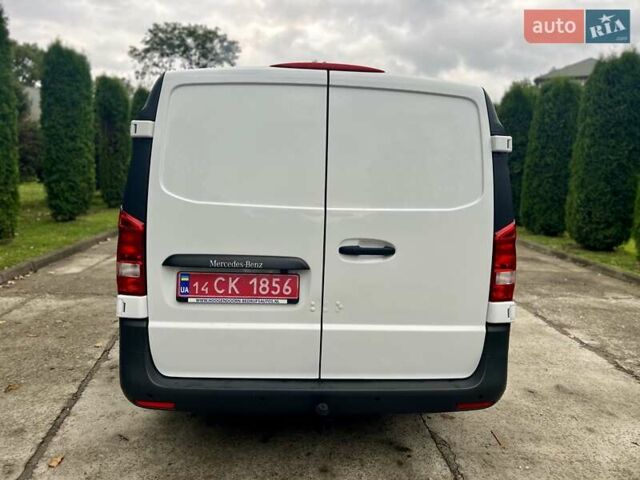Белый Мерседес Вито, объемом двигателя 1.8 л и пробегом 199 тыс. км за 17500 $, фото 12 на Automoto.ua
