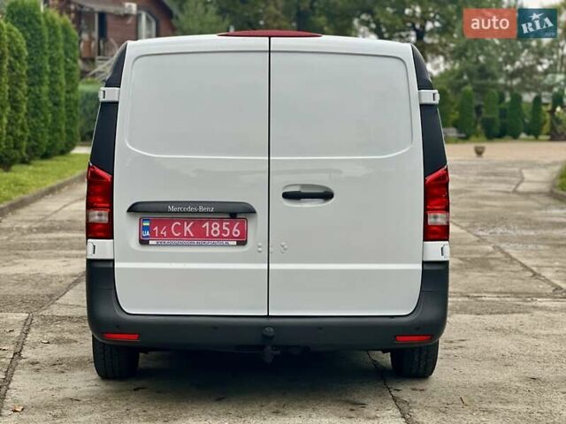 Белый Мерседес Вито, объемом двигателя 1.8 л и пробегом 199 тыс. км за 17500 $, фото 65 на Automoto.ua